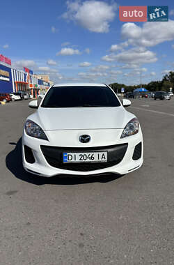 Седан Mazda 3 2011 в 