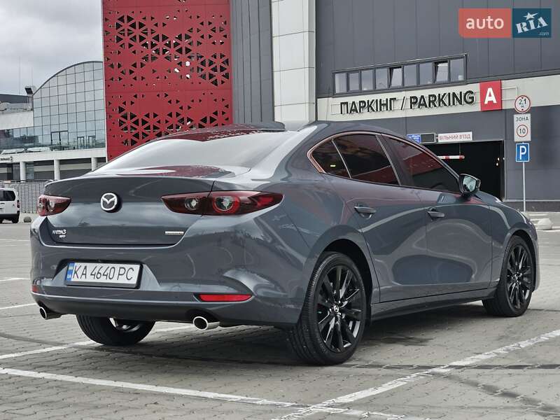 Седан Mazda 3 2023 в Киеве фото 2 Седан Mazda 3 2023 в Киеве