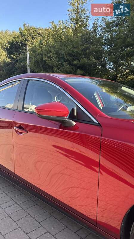 Седан Mazda 3 2019 в Львові