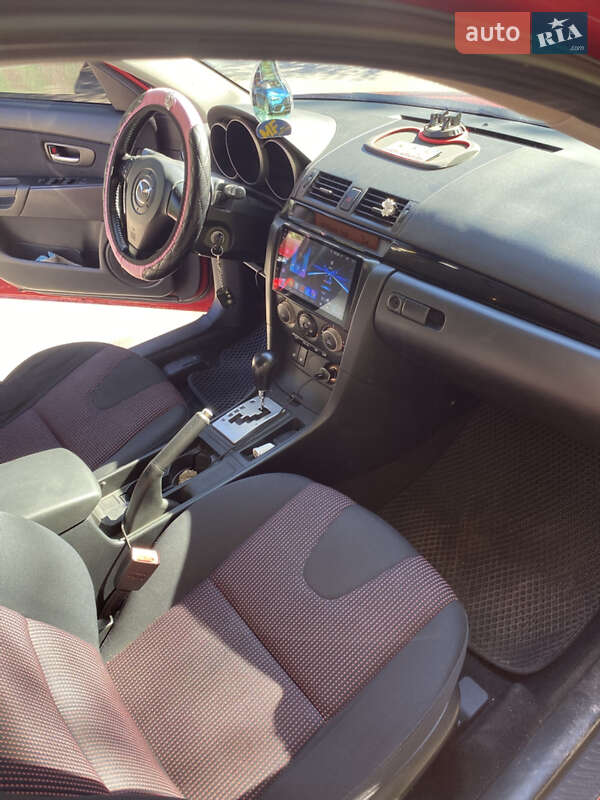 Хэтчбек Mazda 3 2005 в Василькове
