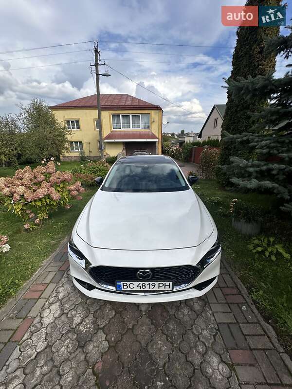 Mazda 3 2019