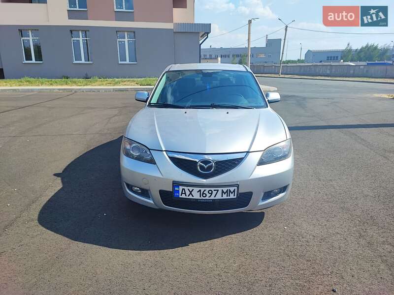 Седан Mazda 3 2007 в 