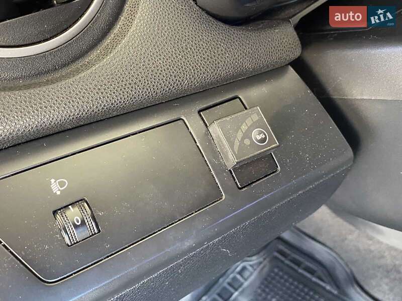 Седан Mazda 3 2010 в Николаеве