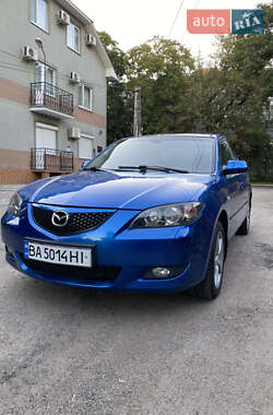 Седан Mazda 3 2005 в Кропивницькому