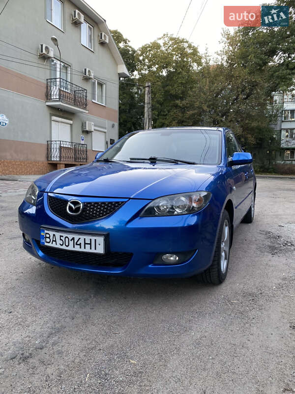 Седан Mazda 3 2005 в Кропивницком