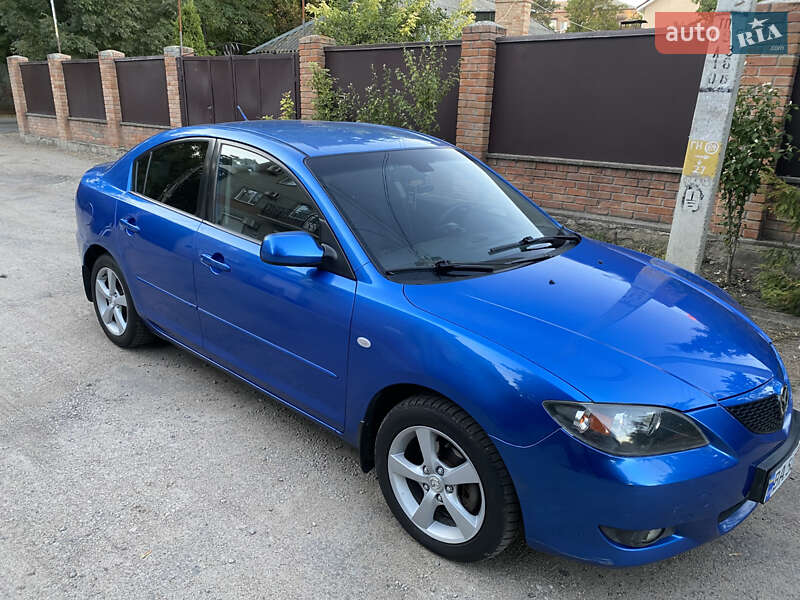 Седан Mazda 3 2005 в Кропивницком