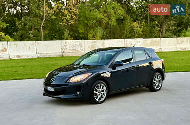 Хэтчбек Mazda 3 2013 в Луцке
