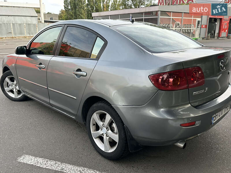 Mazda 3 2004
