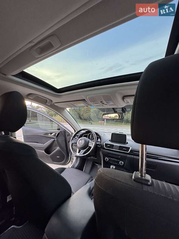 Седан Mazda 3 2016 в Чернігові фото 16 Седан Mazda 3 2016 в Чернігові