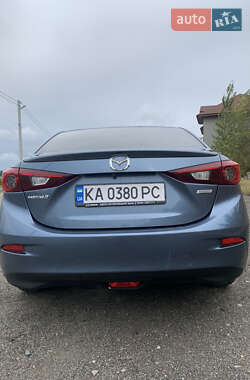Седан Mazda 3 2014 в 
