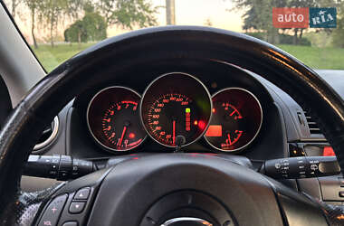 Хэтчбек Mazda 3 2005 в 