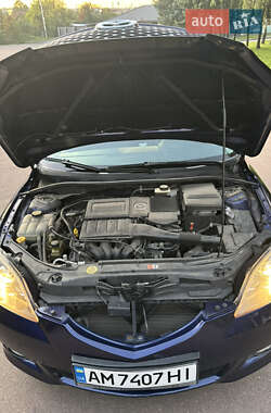 Хэтчбек Mazda 3 2005 в 