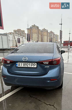 Седан Mazda 3 2017 в 