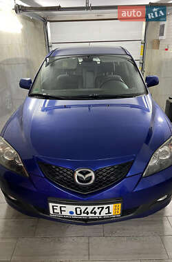 Седан Mazda 3 2009 в Луцьку