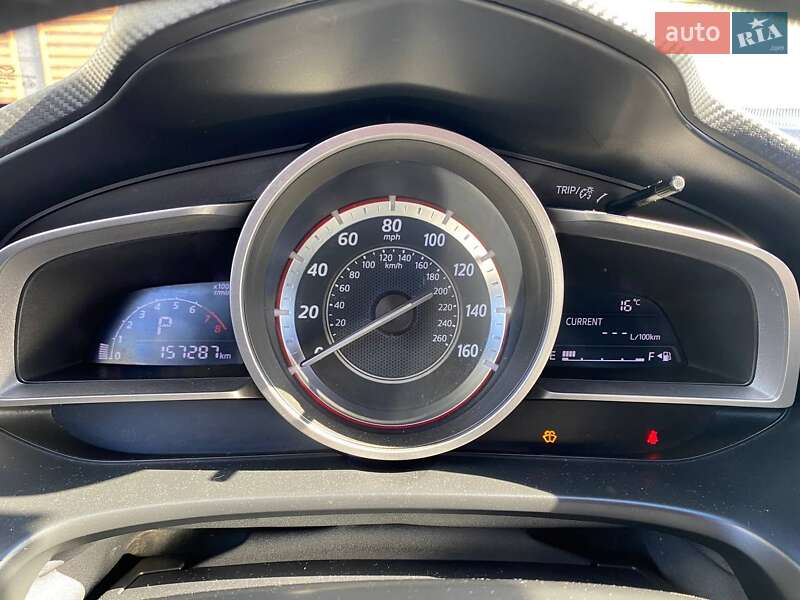 Седан Mazda 3 2016 в Львове