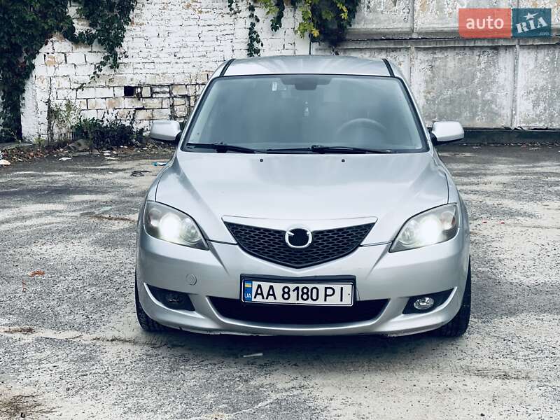 Хэтчбек Mazda 3 2005 в Киеве