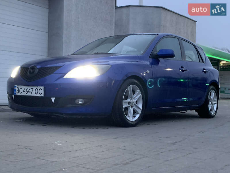 Хэтчбек Mazda 3 2008 в Ивано-Франковске