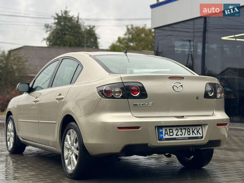 Седан Mazda 3 2007 в Виннице
