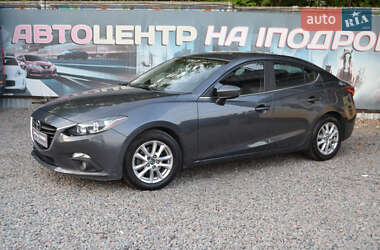 Седан Mazda 3 2015 в 