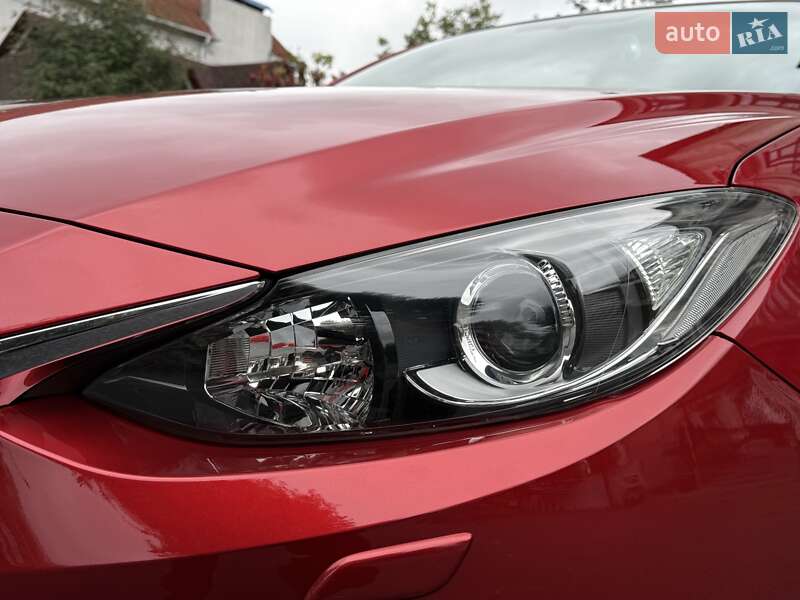 Хэтчбек Mazda 3 2015 в Виннице