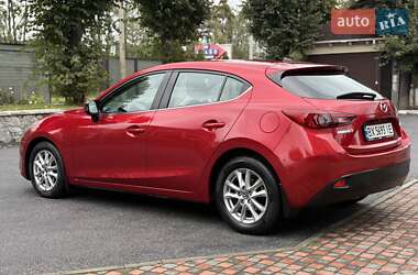 Хэтчбек Mazda 3 2015 в 