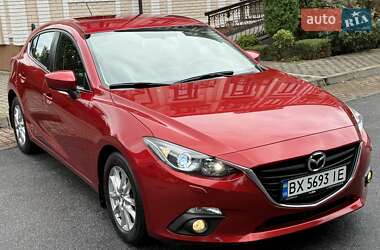 Хэтчбек Mazda 3 2015 в Виннице