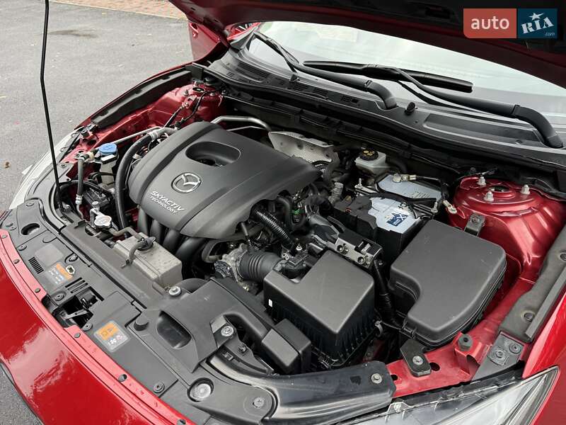 Хэтчбек Mazda 3 2015 в Виннице