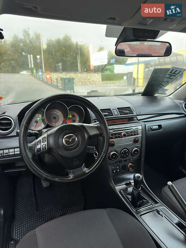 Седан Mazda 3 2007 в Тернополе