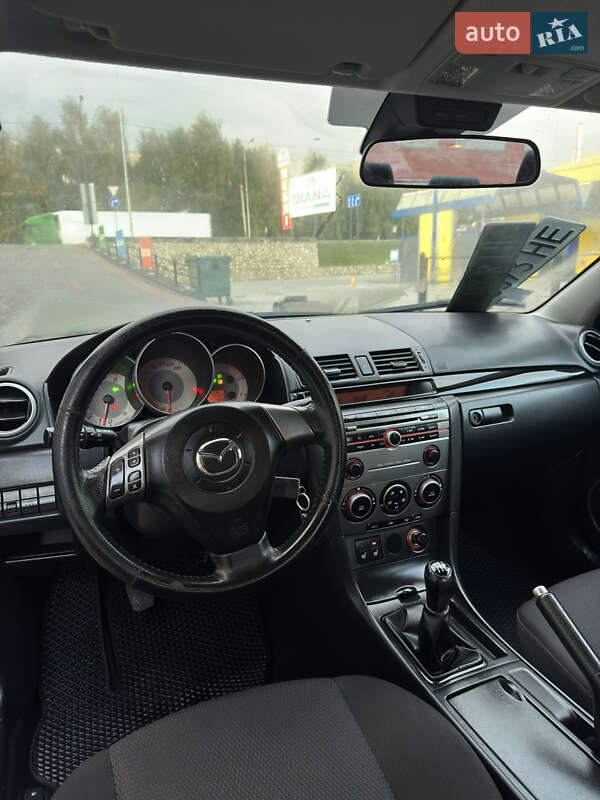 Седан Mazda 3 2007 в Тернополе