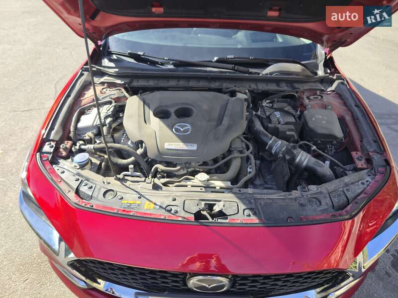 Седан Mazda 3 2021 в Днепре