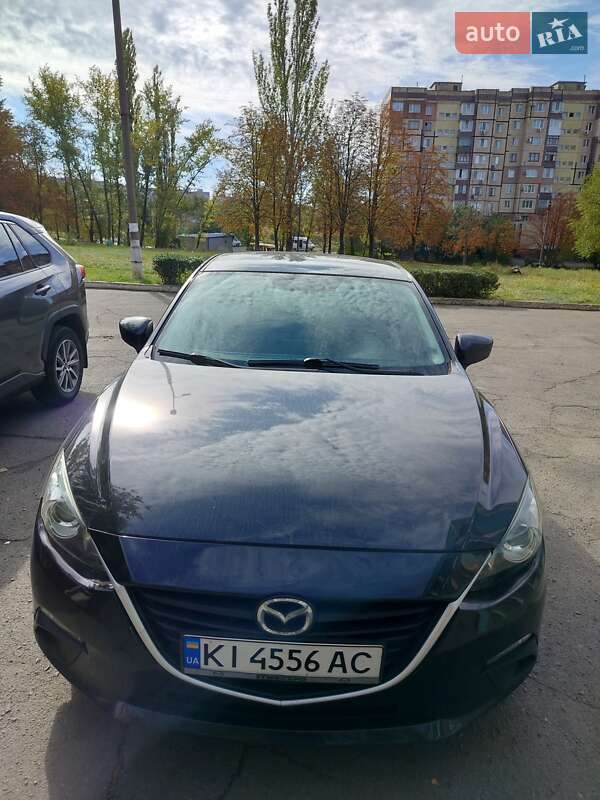 Седан Mazda 3 2013 в Кривом Роге