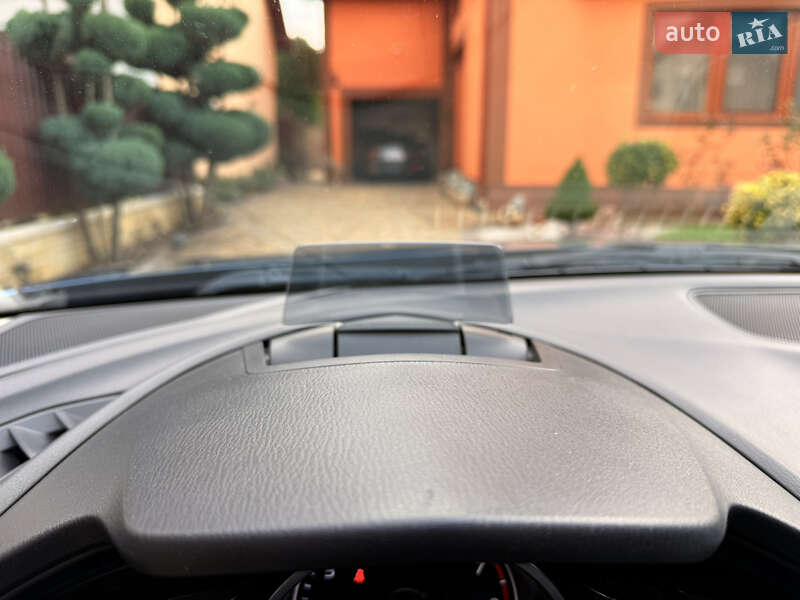 Хэтчбек Mazda 3 2018 в Мукачево