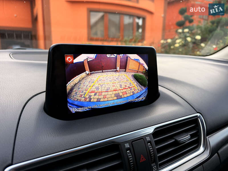 Хэтчбек Mazda 3 2018 в Мукачево