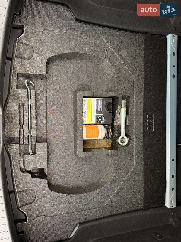 Хэтчбек Mazda 3 2018 в Мукачево