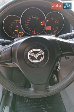 Хэтчбек Mazda 3 2003 в 