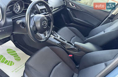 Седан Mazda 3 2014 в 