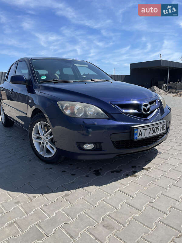 Хэтчбек Mazda 3 2008 в Доманевке
