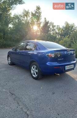 Седан Mazda 3 2007 в 