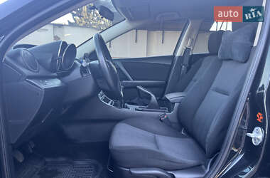 Хэтчбек Mazda 3 2009 в 