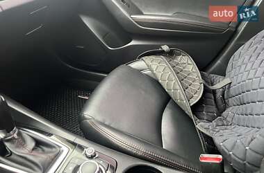 Седан Mazda 3 2013 в 