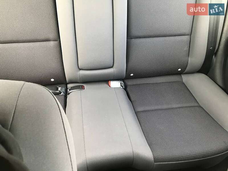 Хэтчбек Mazda 3 2008 в Запорожье