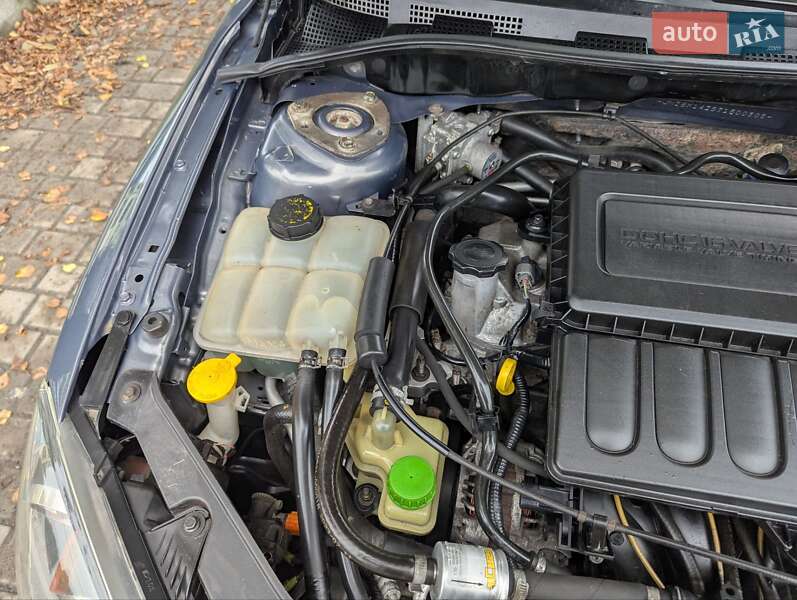 Хэтчбек Mazda 3 2006 в Коломые