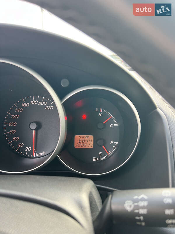 Хетчбек Mazda 3 2004 в Львові