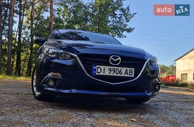 Седан Mazda 3 2015 в 