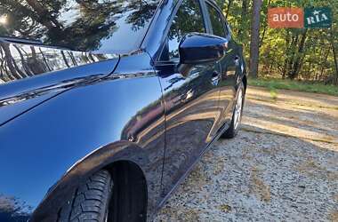 Седан Mazda 3 2015 в 