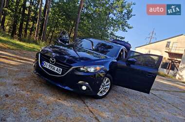 Седан Mazda 3 2015 в 