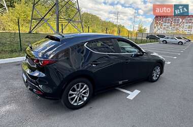 Хэтчбек Mazda 3 2022 в 