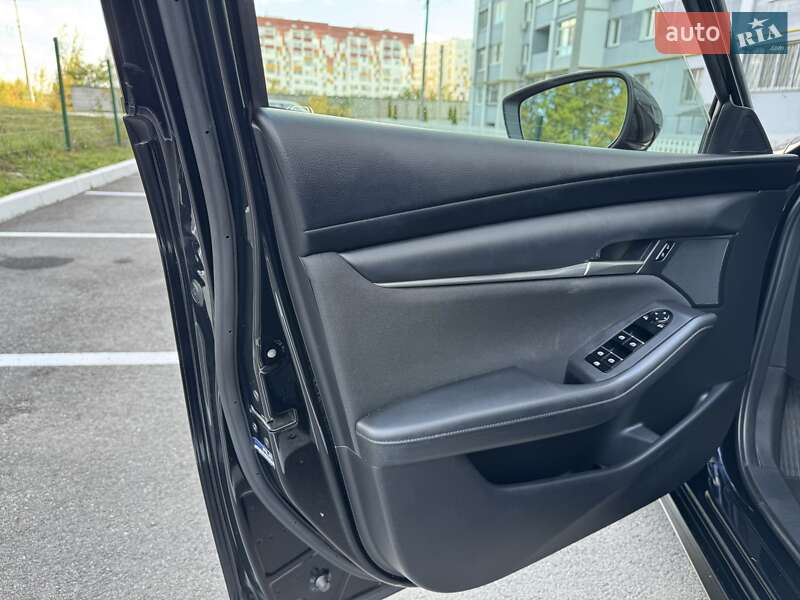 Хэтчбек Mazda 3 2022 в Харькове