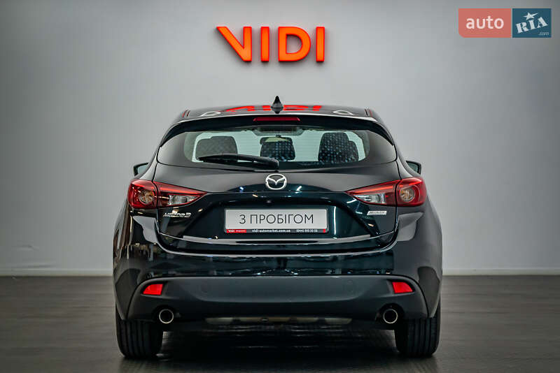 Хэтчбек Mazda 3 2014 в Киеве
