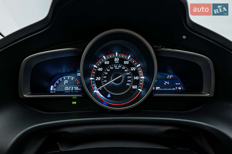 Хэтчбек Mazda 3 2014 в Киеве
